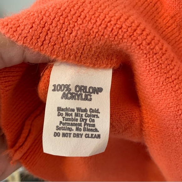 Vintage Golf Embroidered V-Neck Pullover Sweater - Picture 3 of 7